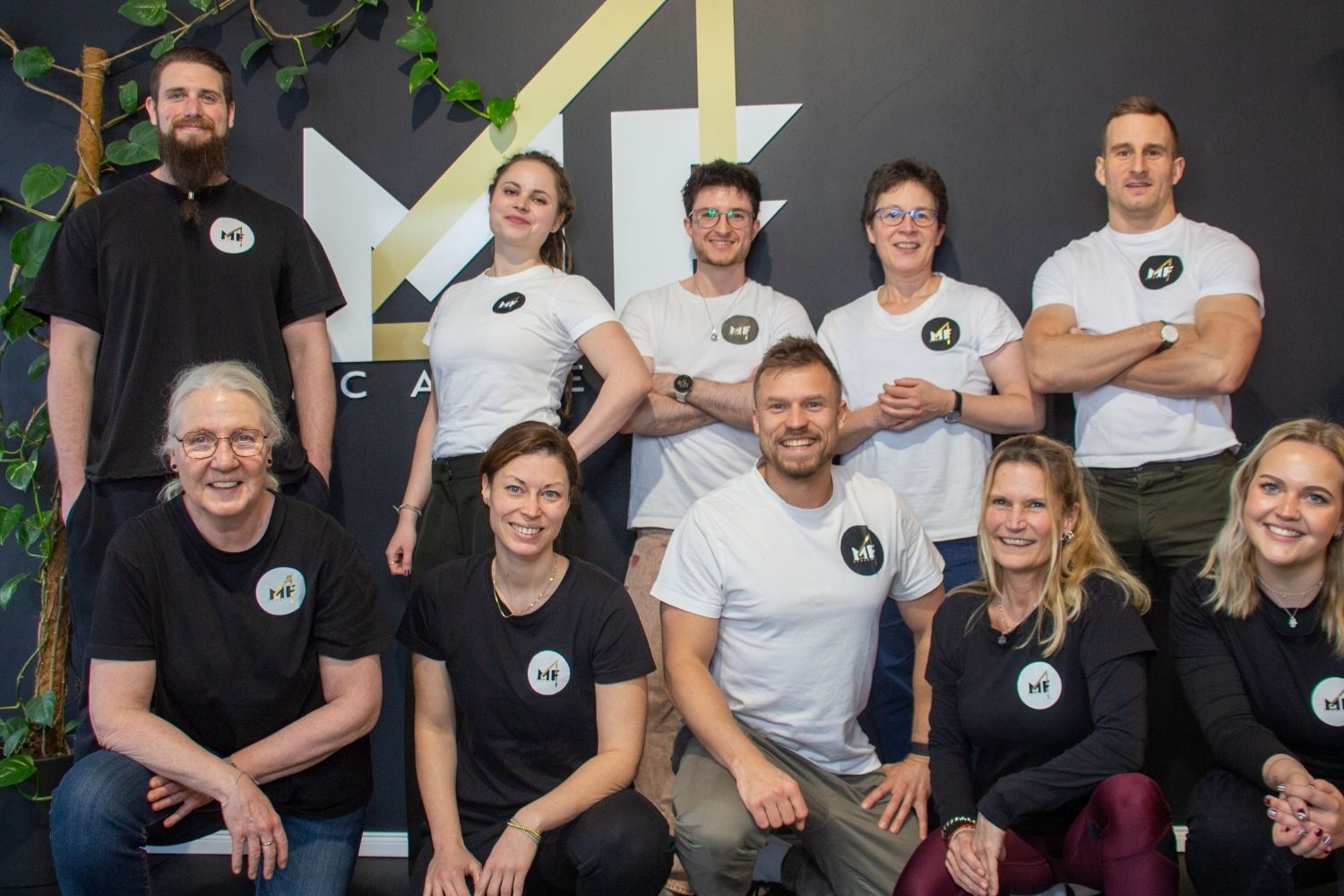 Rueckenschmerzen, Fitnessstudio, Reha, Schmerztherapie, Ernährungsberatung, Pinneberg, Kreis Pinneberg